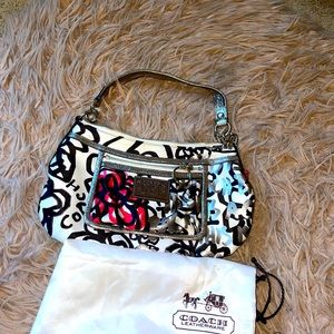 Coach *never worn* *authentic* handbag